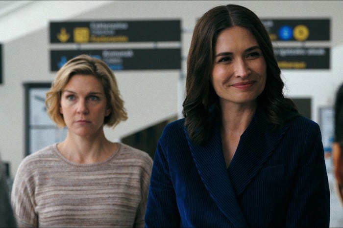 Mutluluk Virüsü: Vince Gilligan’ın Pluribus’u Üzerine